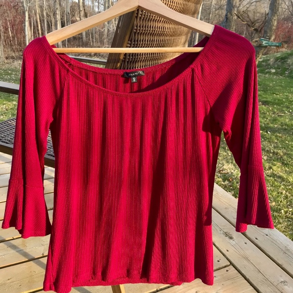 Burgundy flare shirt - Picture 1 of 3